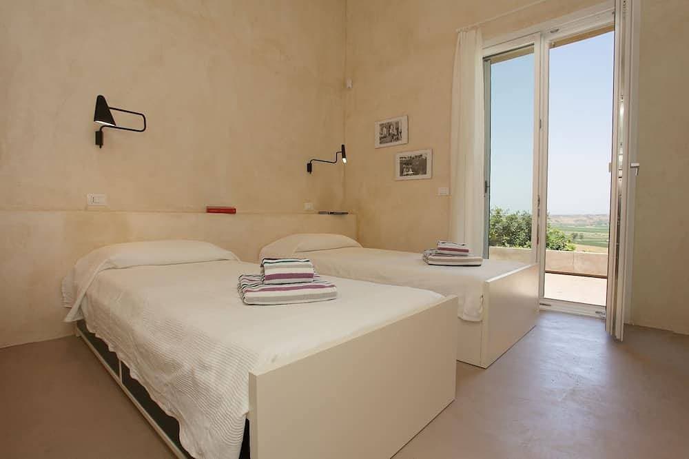 Foto 3 von 24: Haus mit Pool in der Nähe des Meeres für 4 Personen