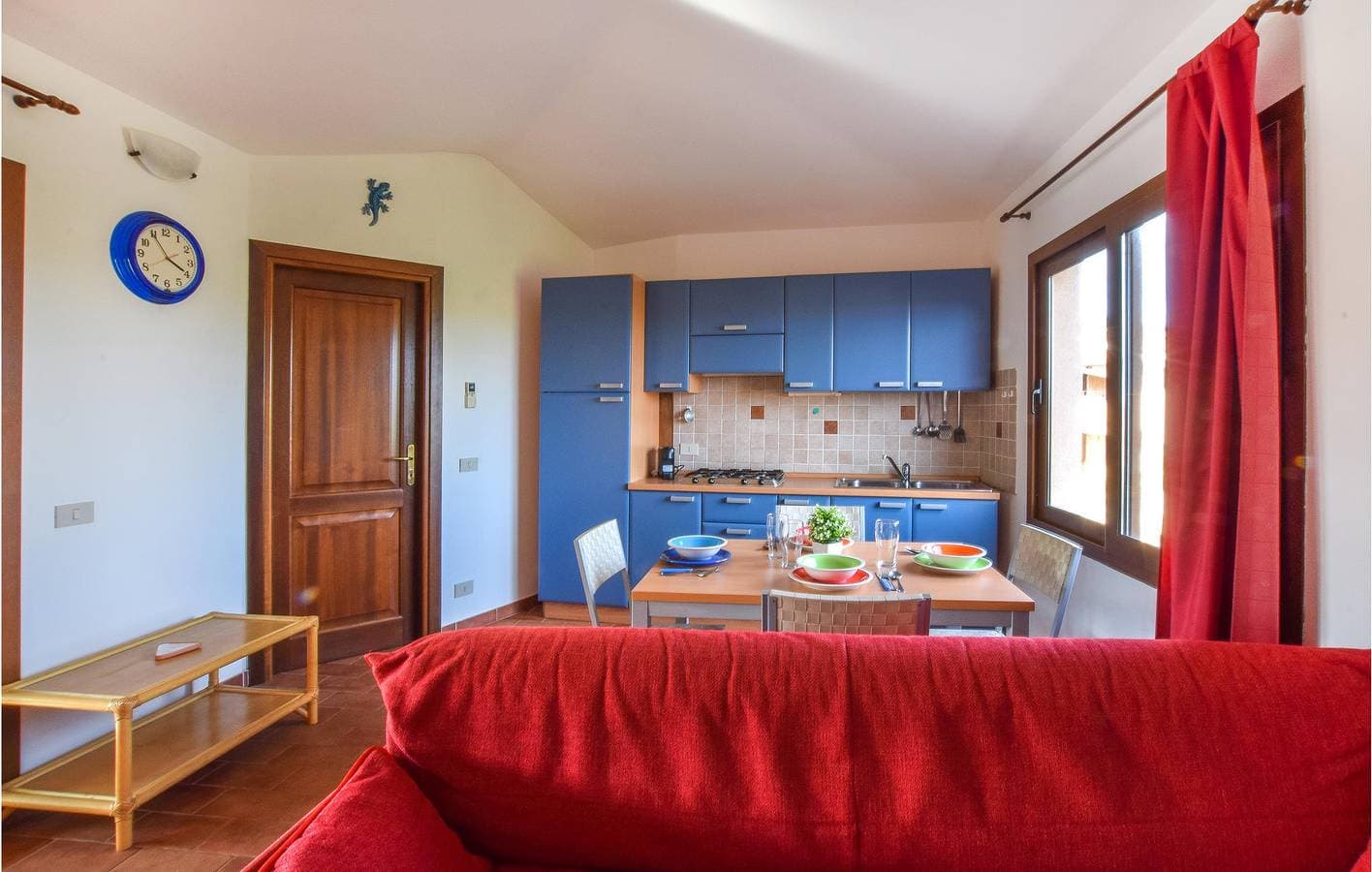 Foto 4 von 18: Strandnahe 1BR Wohnung mit Parkplatz & WiFi