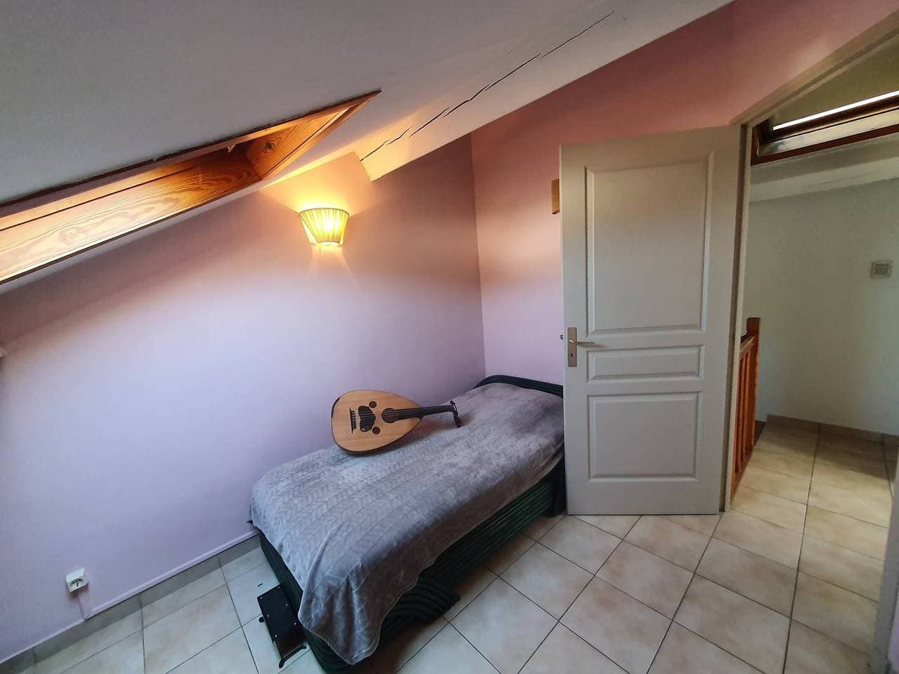 Foto 12 von 16: Mit Blick auf den Sandstrand, Klimaanlage, Internet, 3 Schlafzimmer