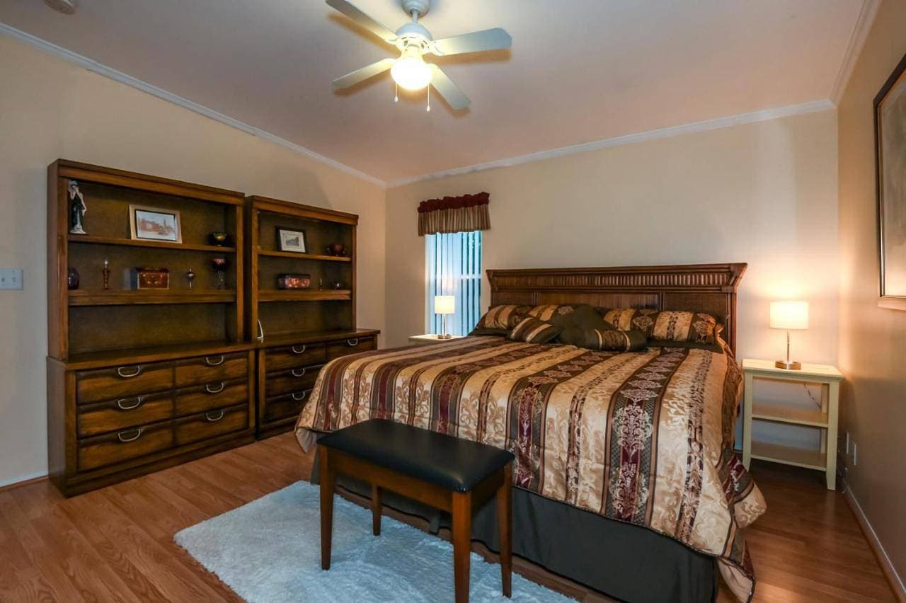 Foto 10 von 37: The Blue Nile! Your Florida Vacation is Calling. Vacation, Leisure or Business