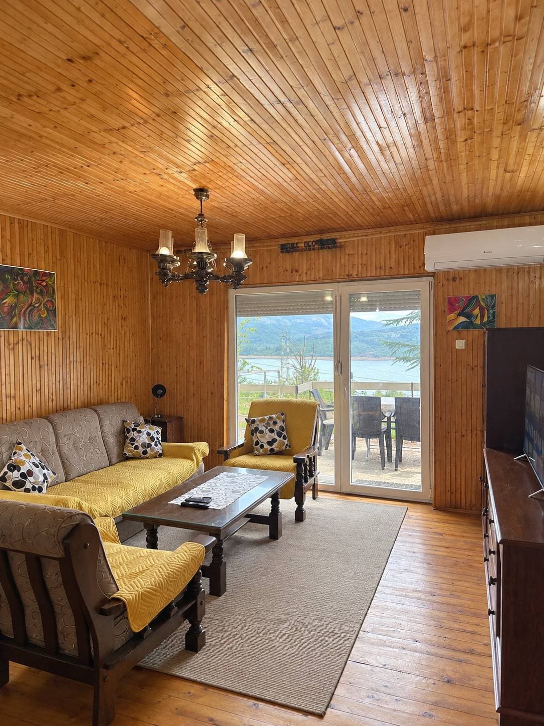 Chalet Mavrovo mit Seeblick 1