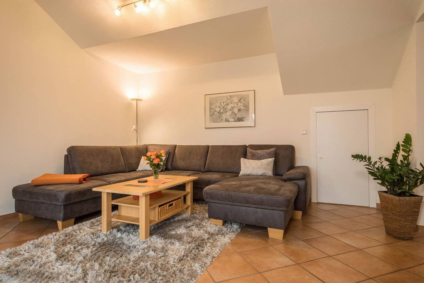 Foto 7 von 34: Ferienwohnung 'Haus Sonnenseite Pfänder' mit Bergblick, Balkon und Wi-Fi