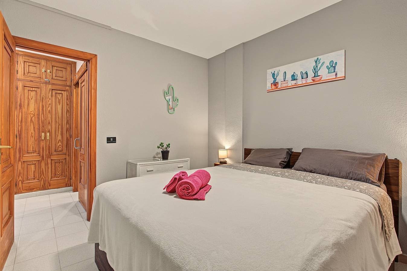 Foto 11 von 25: Ferienwohnung 'Casa Cactus Tenerife' mit Pool, Teideblick und Klimaanlage