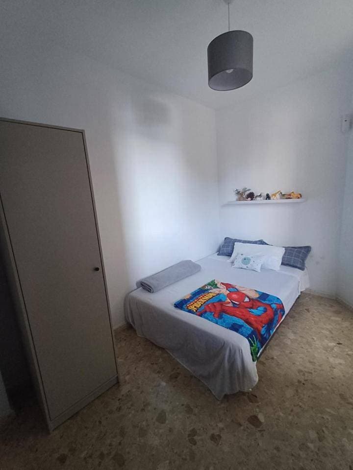 Foto 7 von 17: Two-Bedroom Apartment