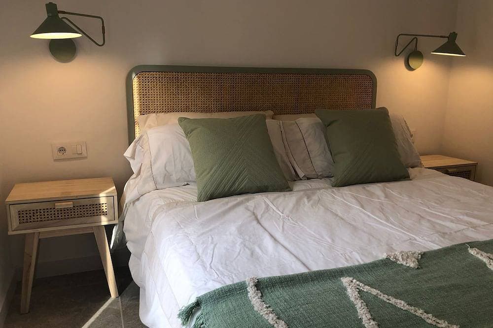 Sea front penthouse Porto Petro 1