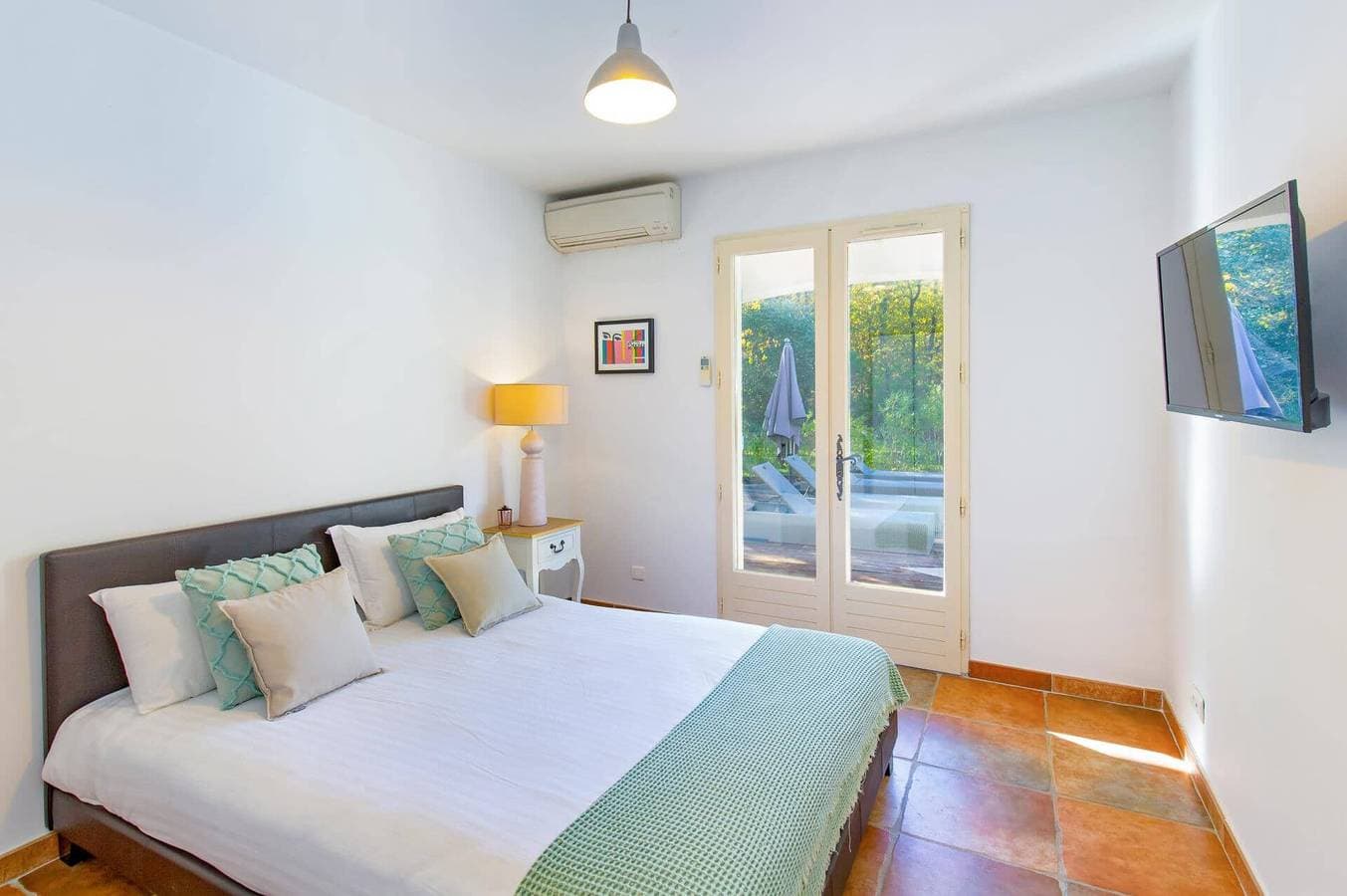 Foto 11 von 29: Villa für 10 Personen mit Garten