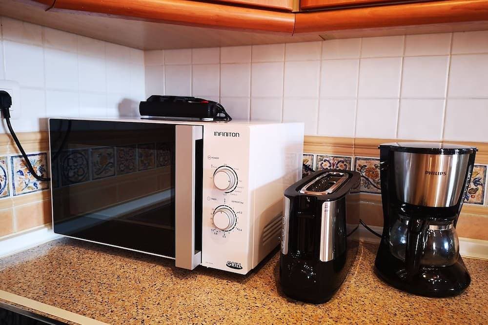 Foto 11 von 22: Ferienwohnung mit Sonnenterrasse und Meeresblick