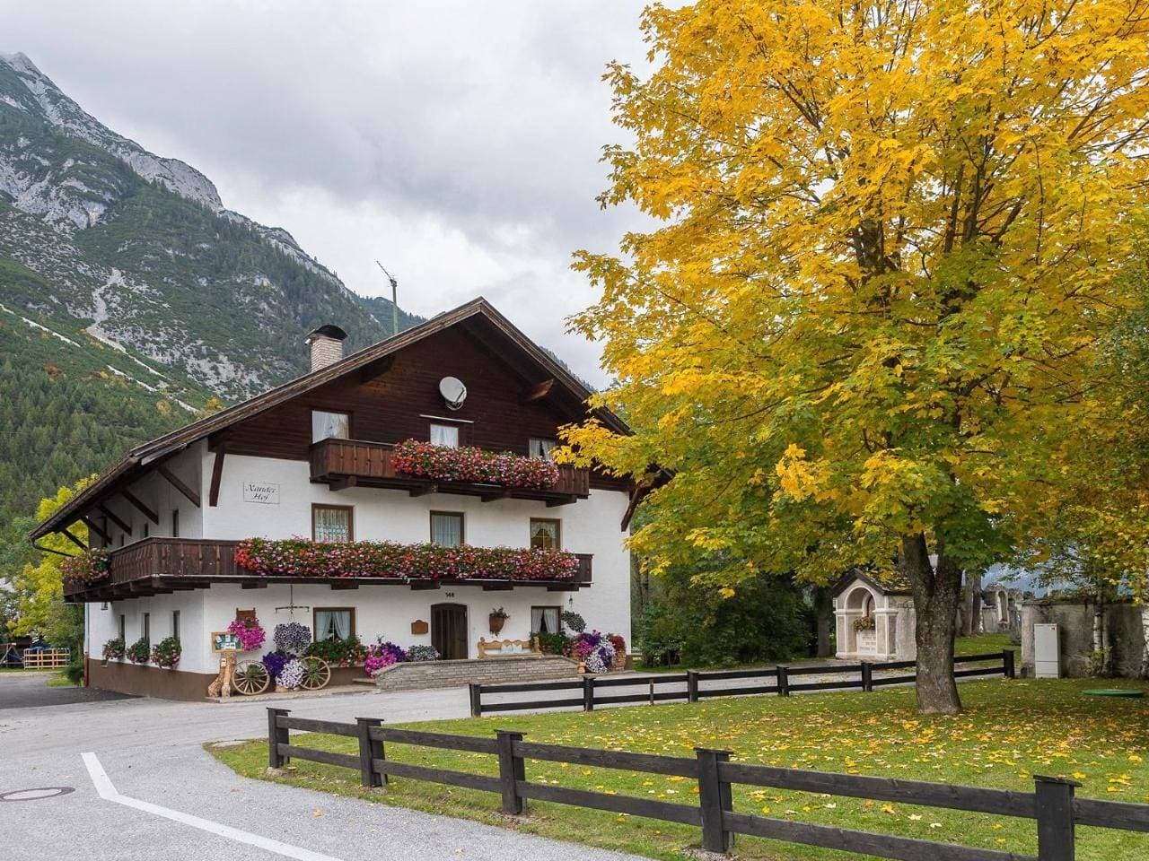 Xanderhof 1