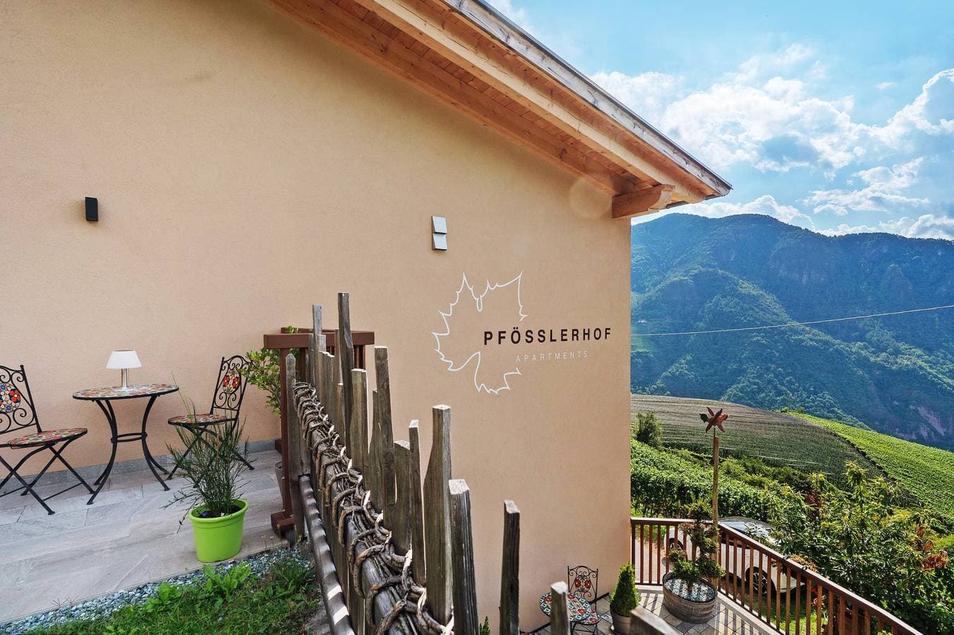 Foto 6 von 47: Apartment 'Lärche' mit Bergblick, Gemeinschaftsterrasse und WLAN