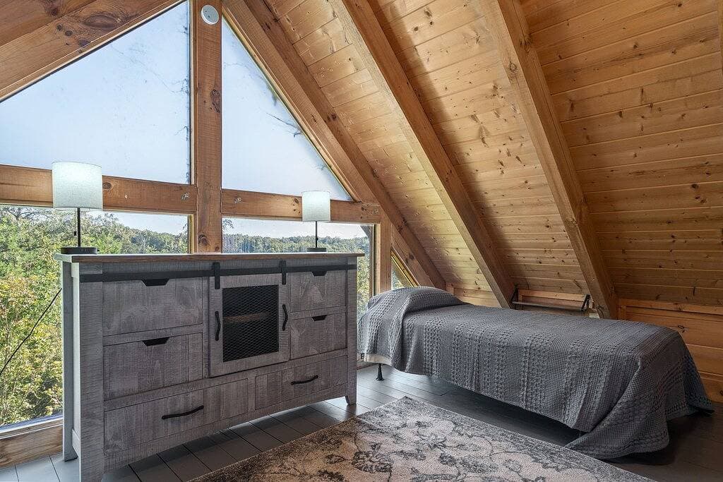 Foto 9 von 29: Secluded Mountain View Cabin w Private Lake Access