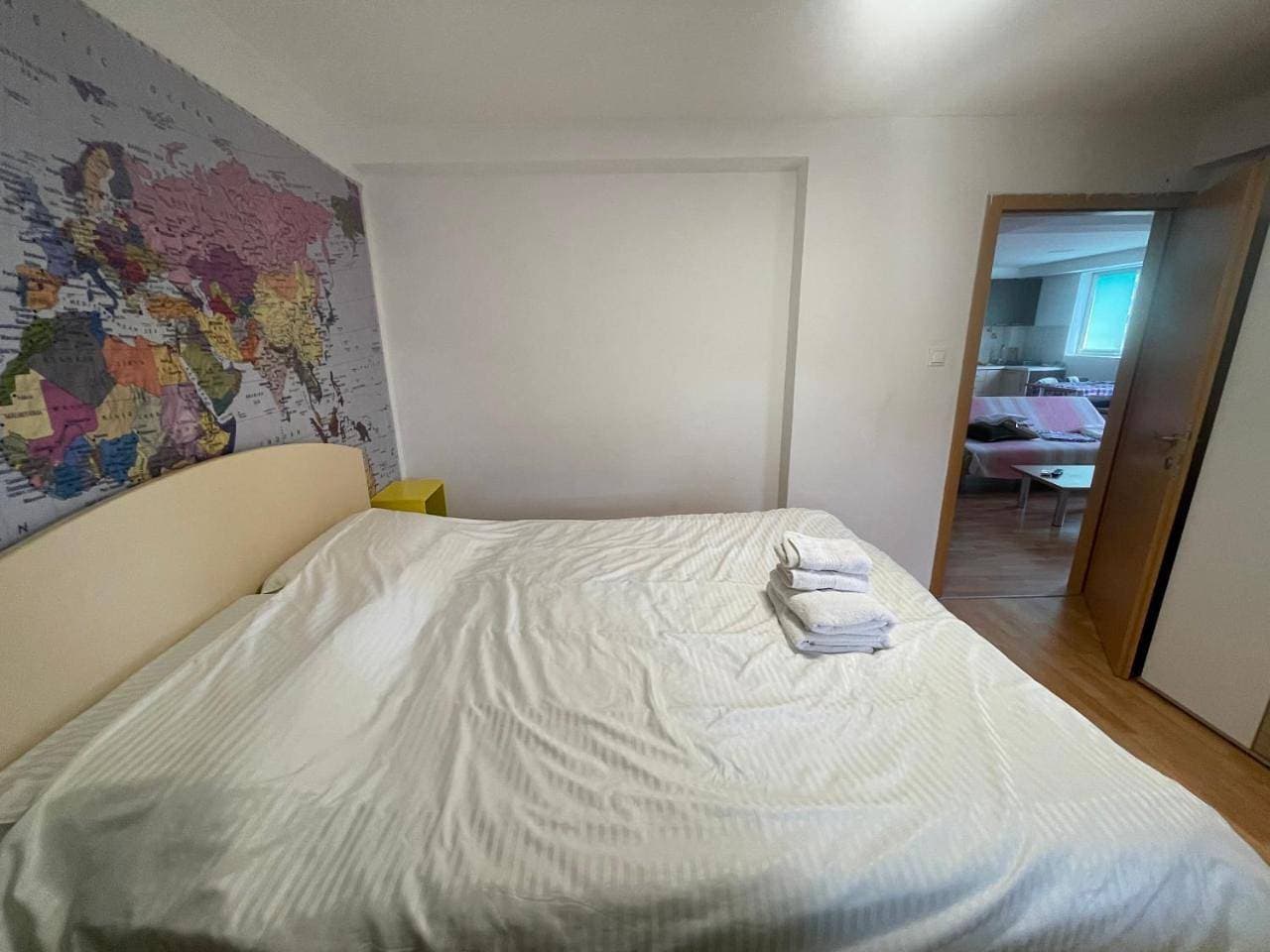 Foto 7 von 20: Two-Bedroom Apartment