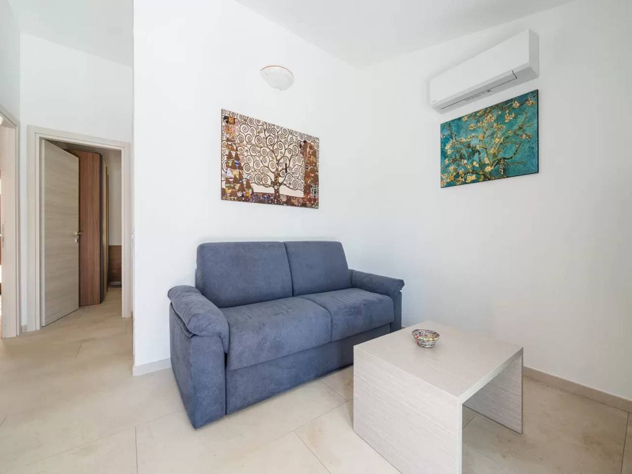 Foto 12 von 24: Elegante Villa mit privatem Pool in San Teodoro
