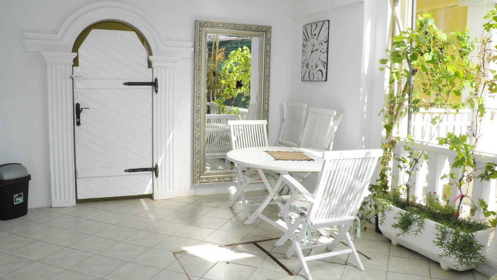 Foto 2 von 12: Ferienwohnung strandnah mit Klimaanlage