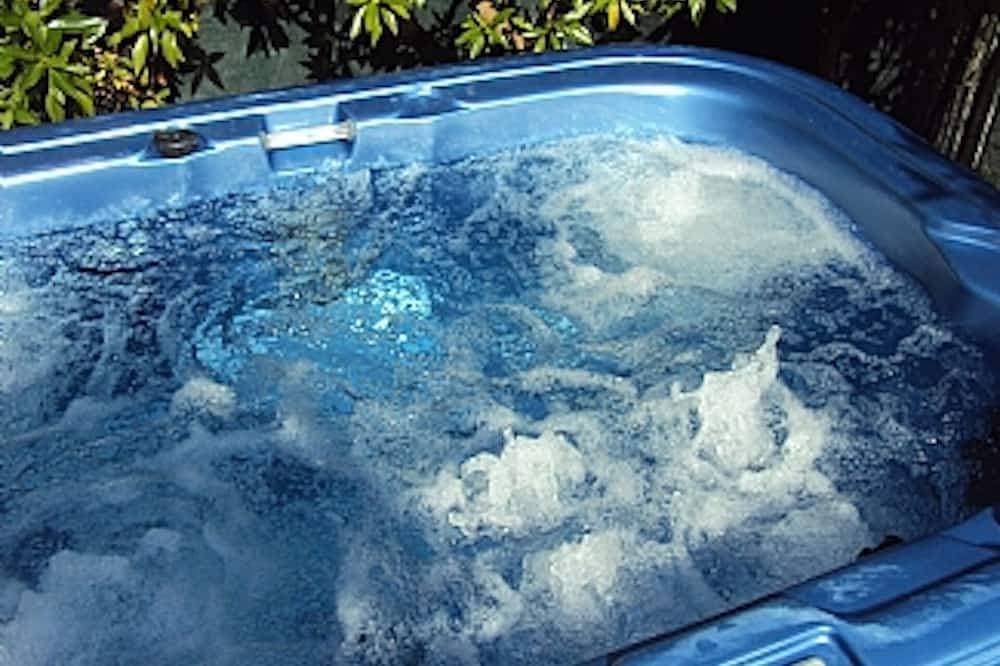 Villa mit privatem Whirlpool und Meerblick 1