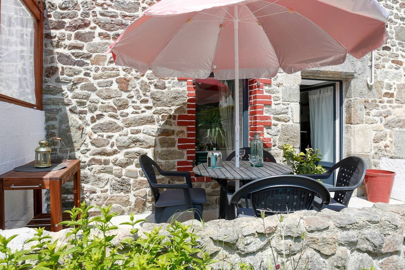 Foto 2 von 11: Ferienhaus für 3 Personen mit Terrasse