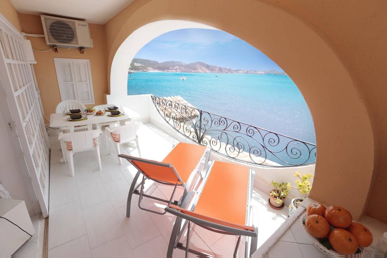 Foto 8 von 39: A3016 Meerblick-Wohnung für 4 Personen in Cala Fornells
