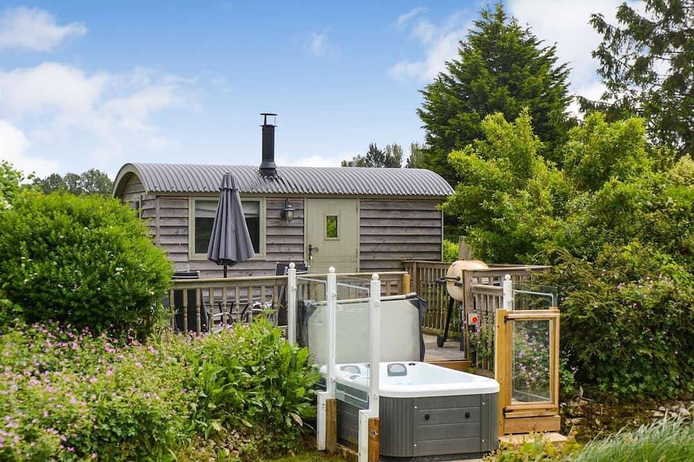 Foto 12 von 14: Shepherds Hut mit Whirlpool in atemberaubender ländlicher Umgebung