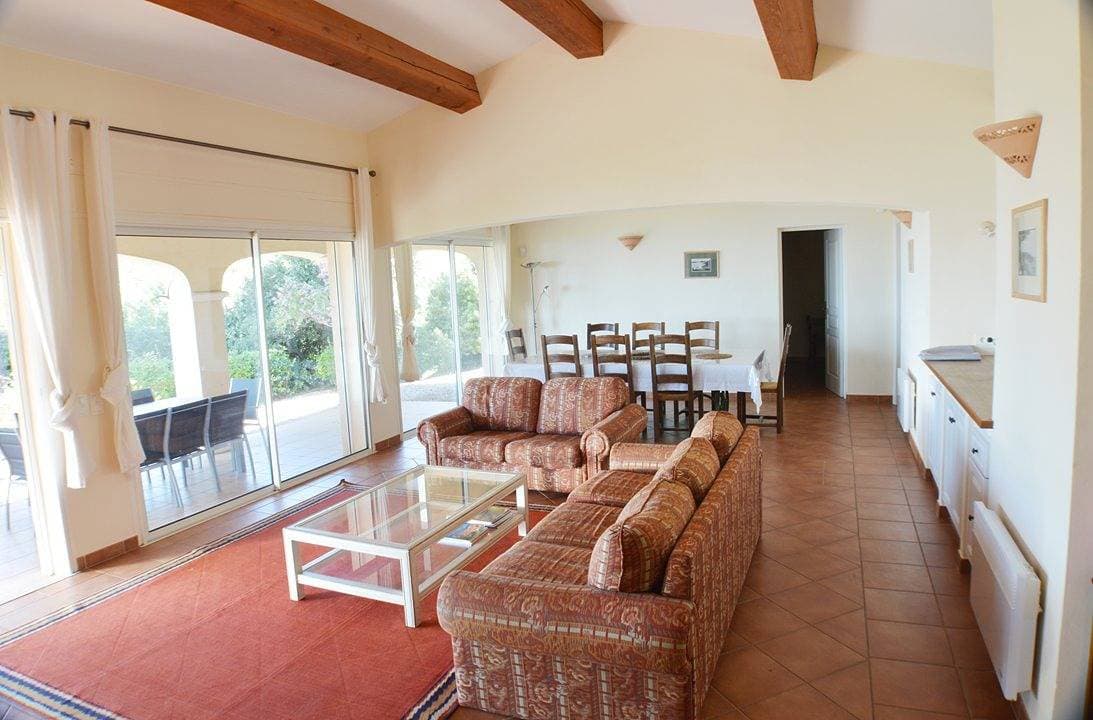 Foto 8 von 26: Villa für 8 Personen mit Terrasse