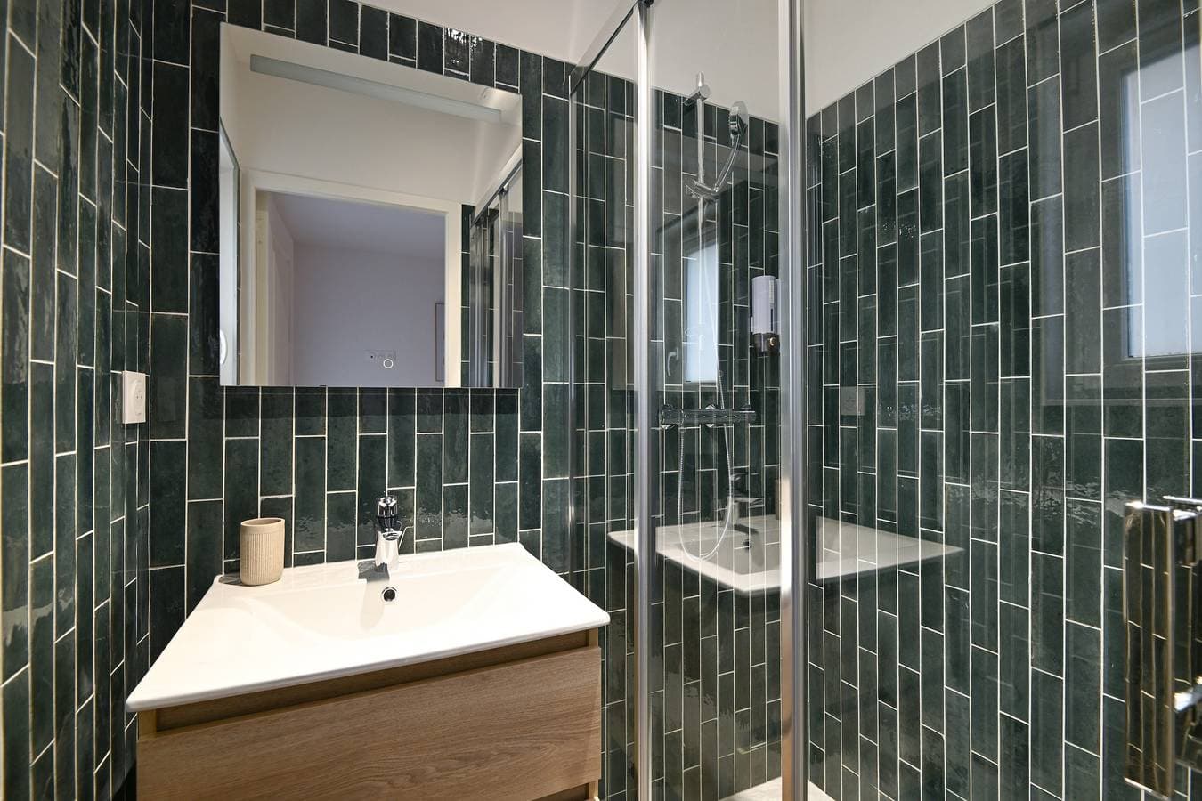 Foto 3 von 12: Le 2 du Clos Fleuri - Avec espace extérieur