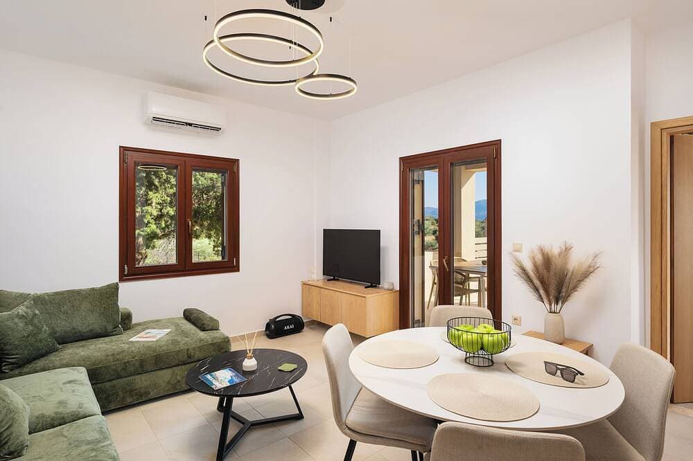 Foto 12 von 30: Peaceful Luxury Villa with Private Pool See View and Mountain View