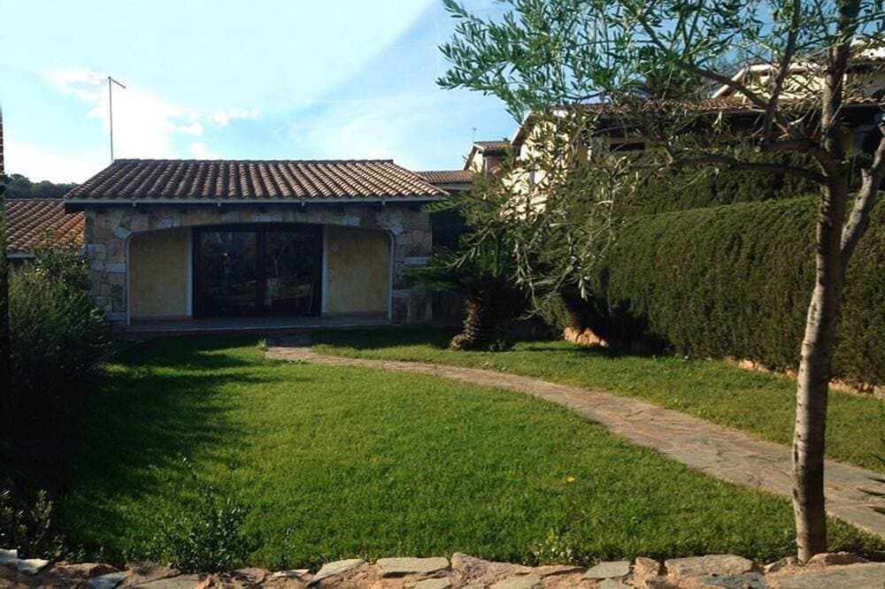 Foto 13 von 19: Casa Magnolia - Teil einer Zweifamilienvilla mit privatem Garten, 6 S. l.
