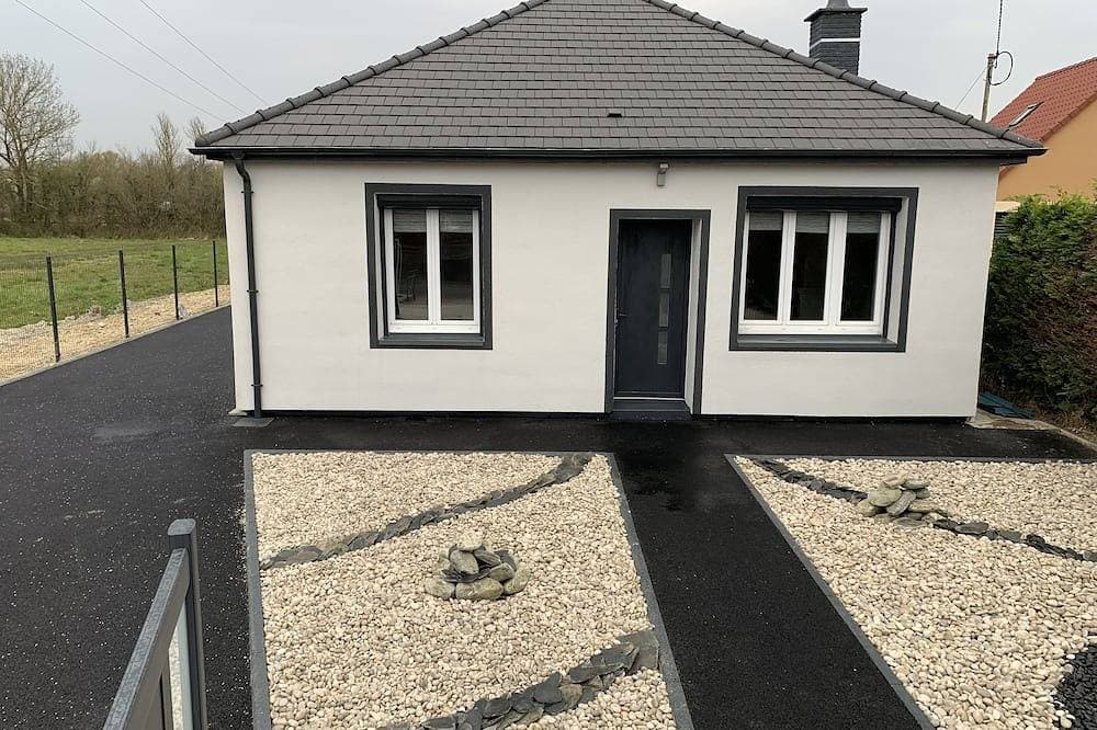 Foto 12 von 30: Comfortable single-storey house 100 m2 on a fenced plot