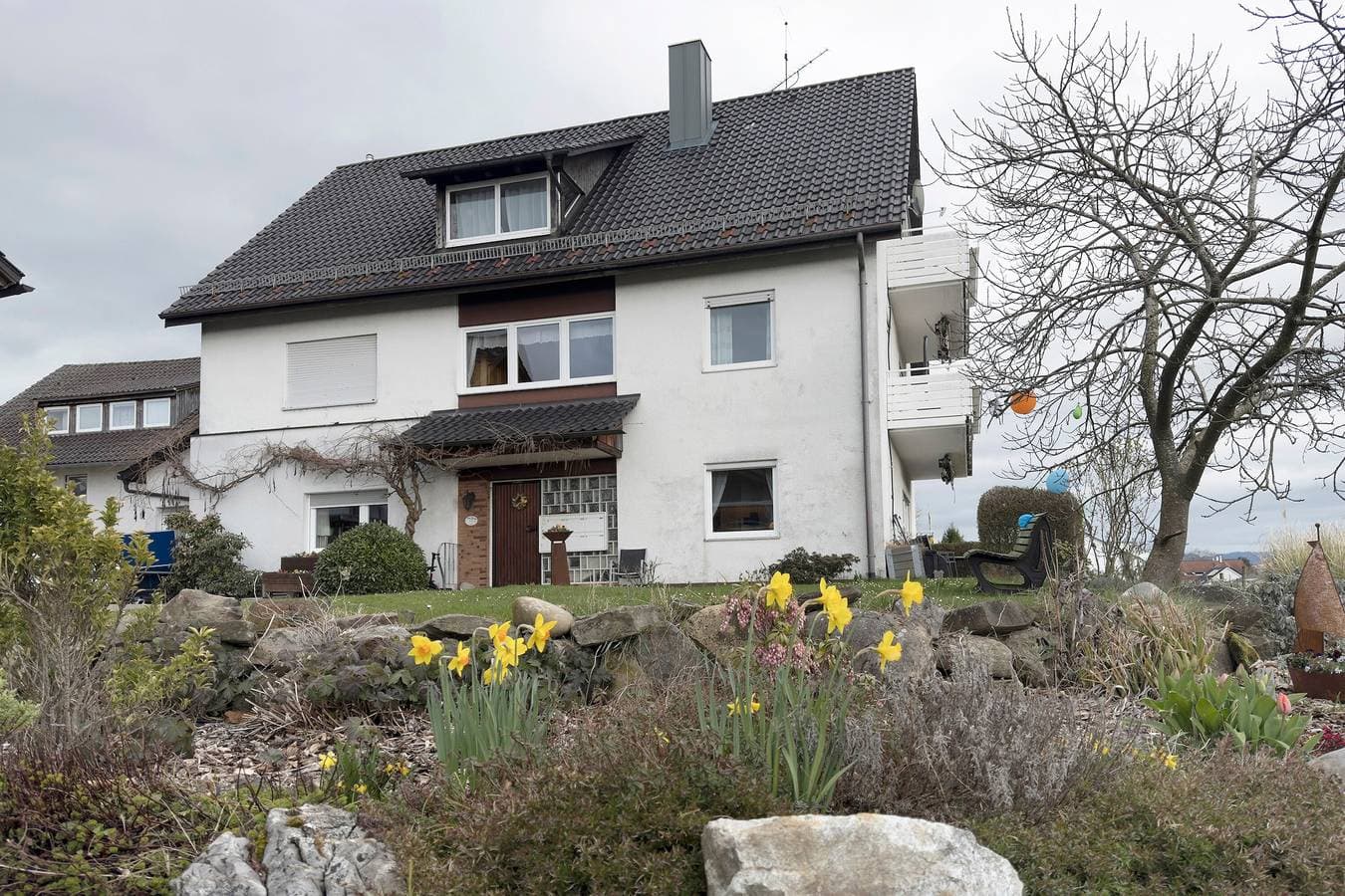 Foto 2 von 33: Ferienwohnung 2 Marschall mit Gemeinschaftsgarten, Balkon und WLAN