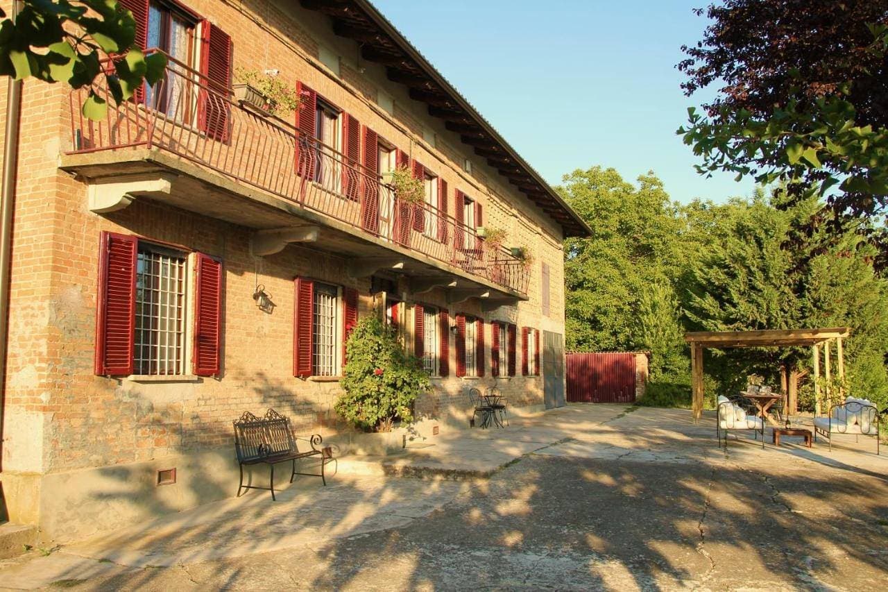 Foto 2 von 5: Villa with Private Pool