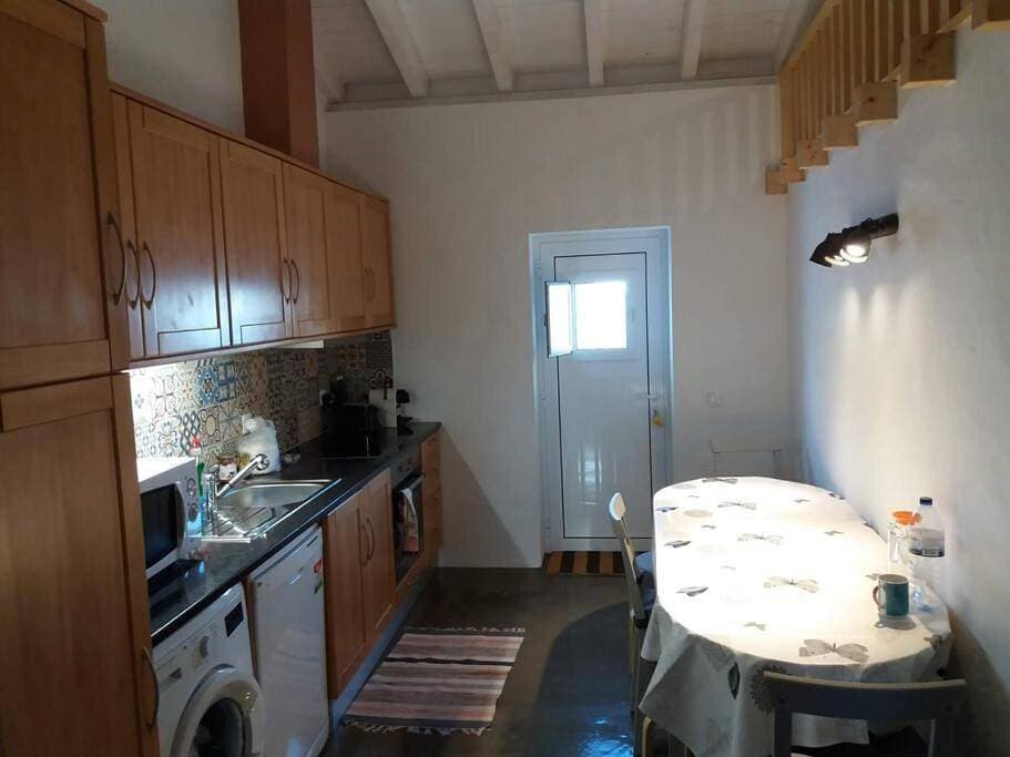 Foto 13 von 43: Three-Bedroom House