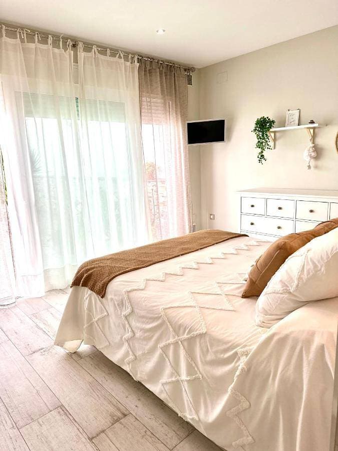 Foto 4 von 28: Two-Bedroom House