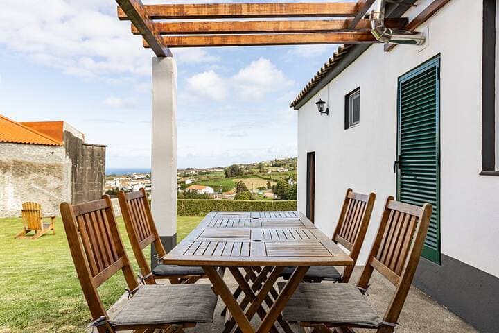 Foto 2 von 47: Ferienhaus für 4 Personen mit Terrasse