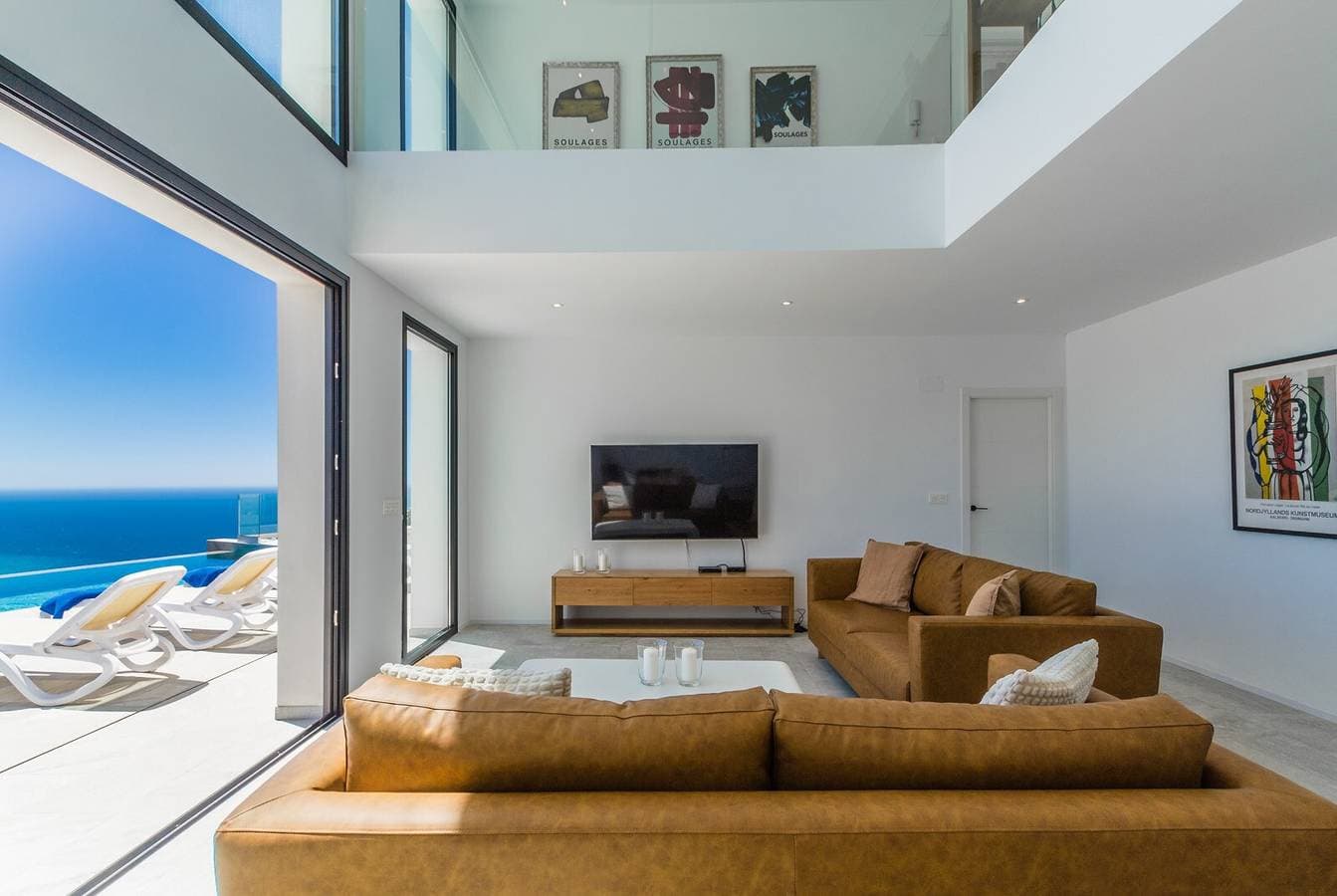 Foto 11 von 35: Villa 'La Grande Bleue' mit Meerblick, WLAN und Klimaanlage