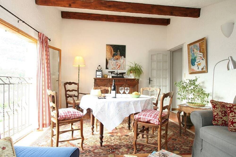 Top Apartment mit *** großem beheiztem Pool *** 1