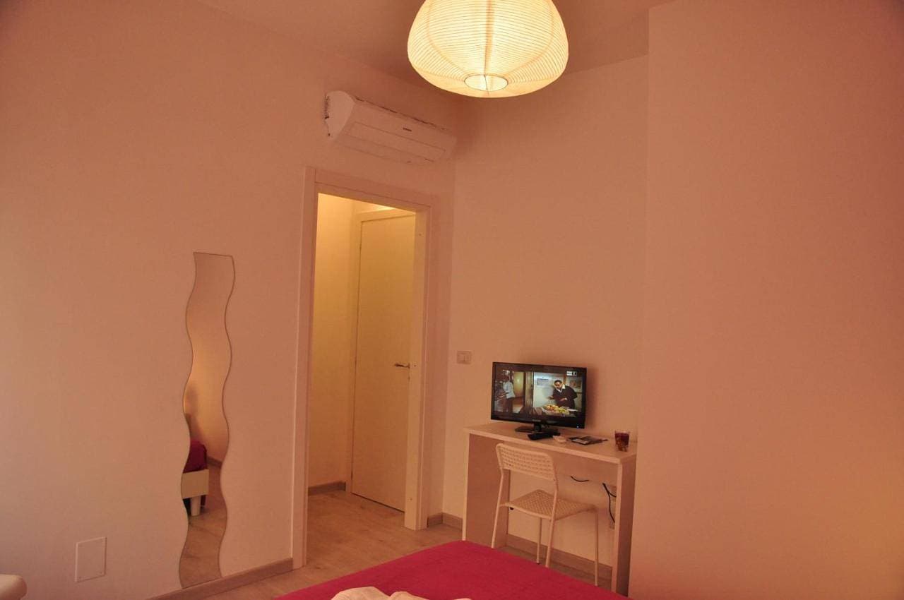Foto 13 von 14: Double Room with Private Bathroom