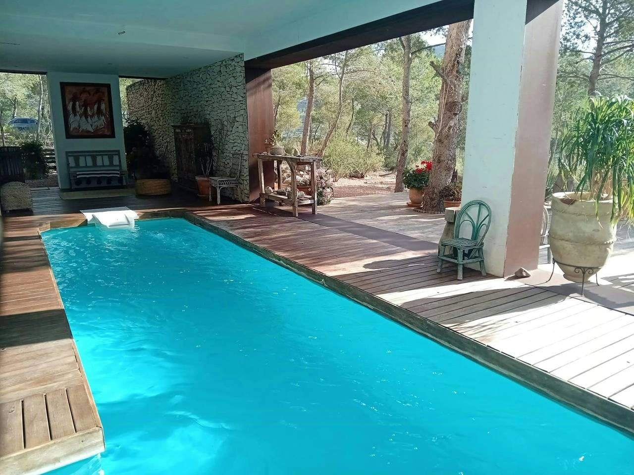 Foto 2 von 25: Design-Häuschen mit Pool in Alicante
