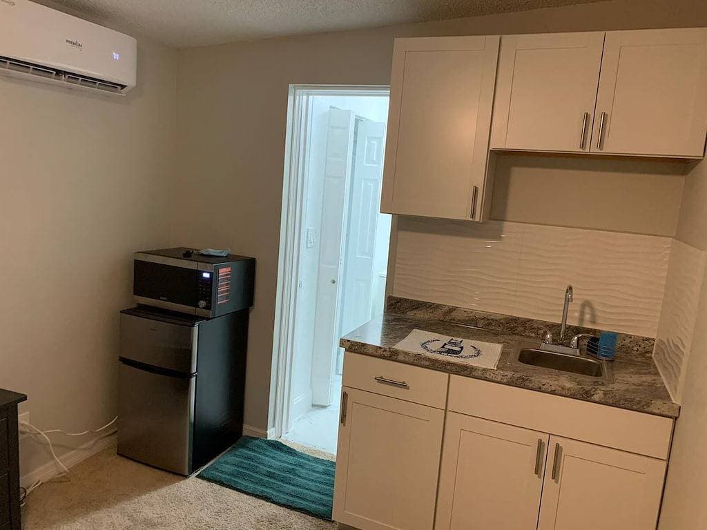 1x1 Guest Suite 10/15 minutes to Universal/Disney 1