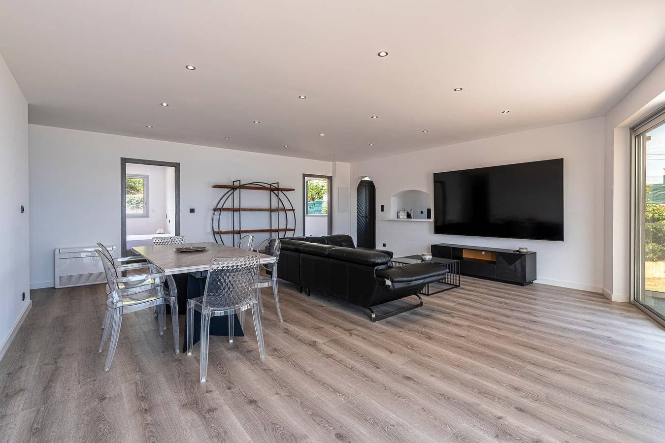 Foto 9 von 19: Ferienwohnung für 6 Personen mit Terrasse