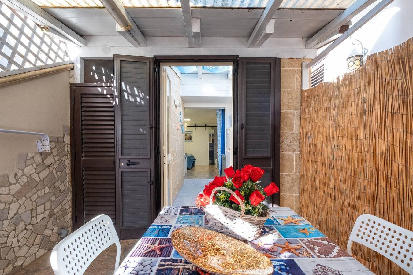 Foto 12 von 28: Boutique Villa – Loft Nexus mit Gemeinschaftsterrasse, WLAN und Klimaanlage