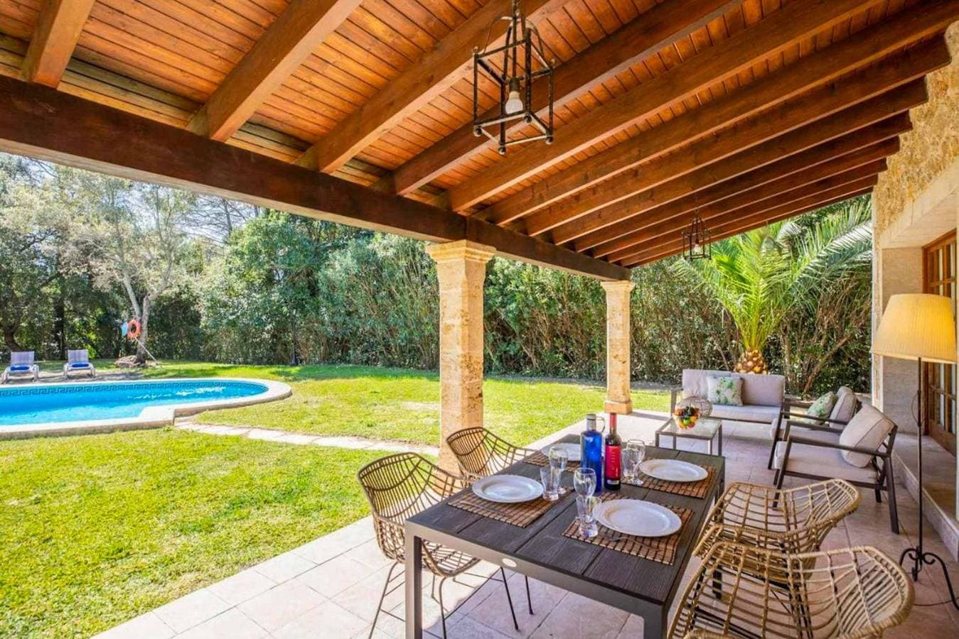 Foto 2 von 23: Villa für 4 Personen mit Garten