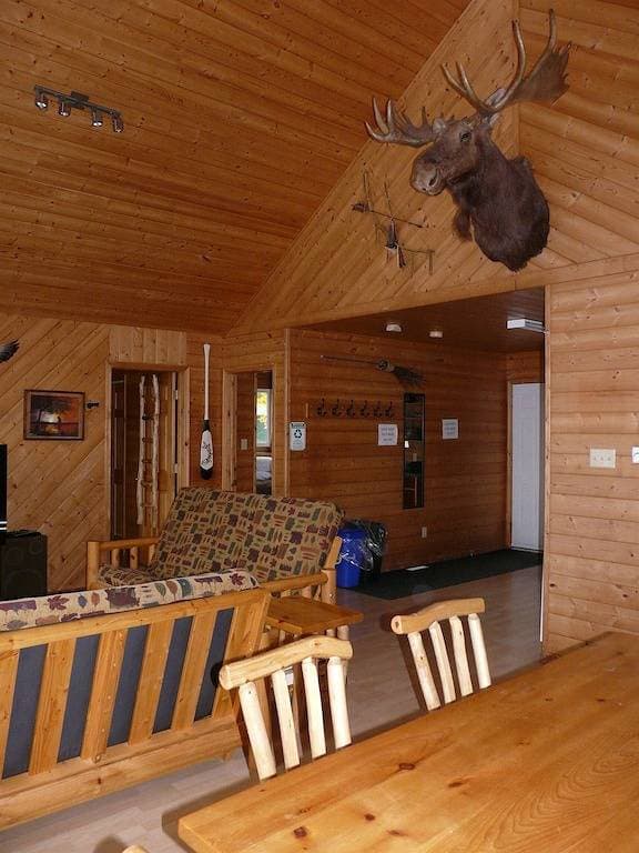 Foto 6 von 34: Lake Manitoba Narrows  - Lovely Lakefront Cottage