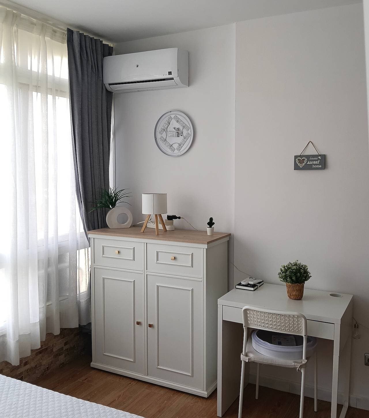 Foto 7 von 24: Einzimmerapartment 'Torremolinos' mit Gemeinschaftspool, Gemeinschaftsgarten und WLAN