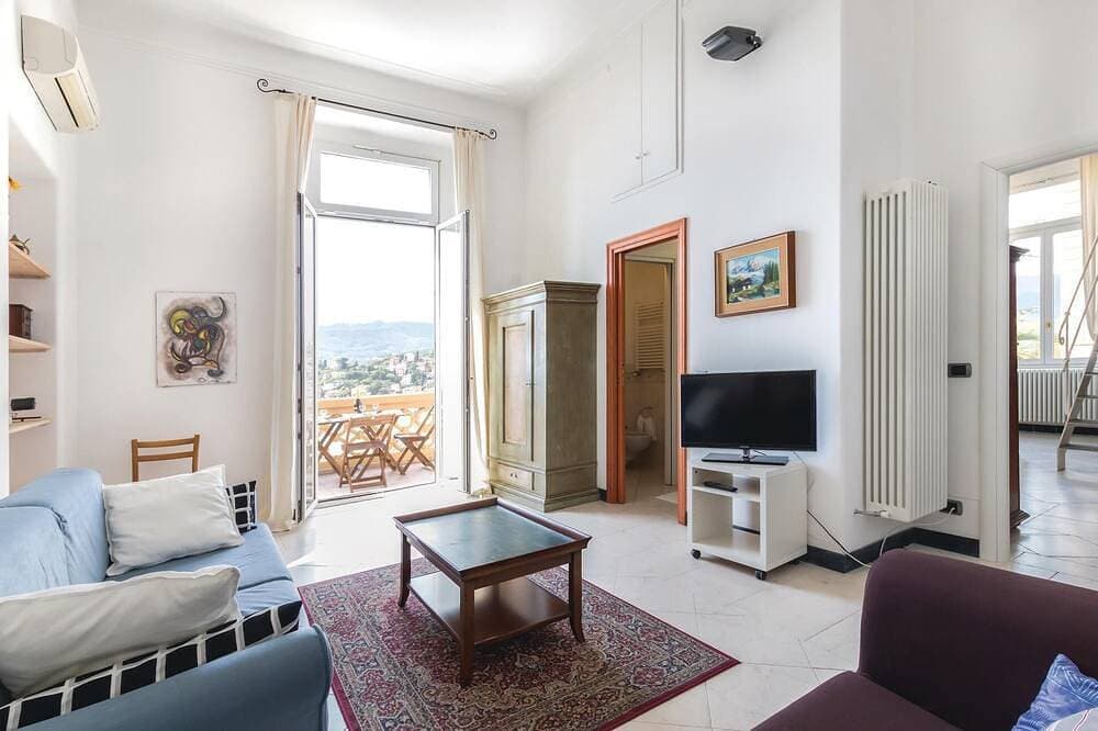 Foto 11 von 29: Stunning apartment in Rapallo Ge with swimming pool