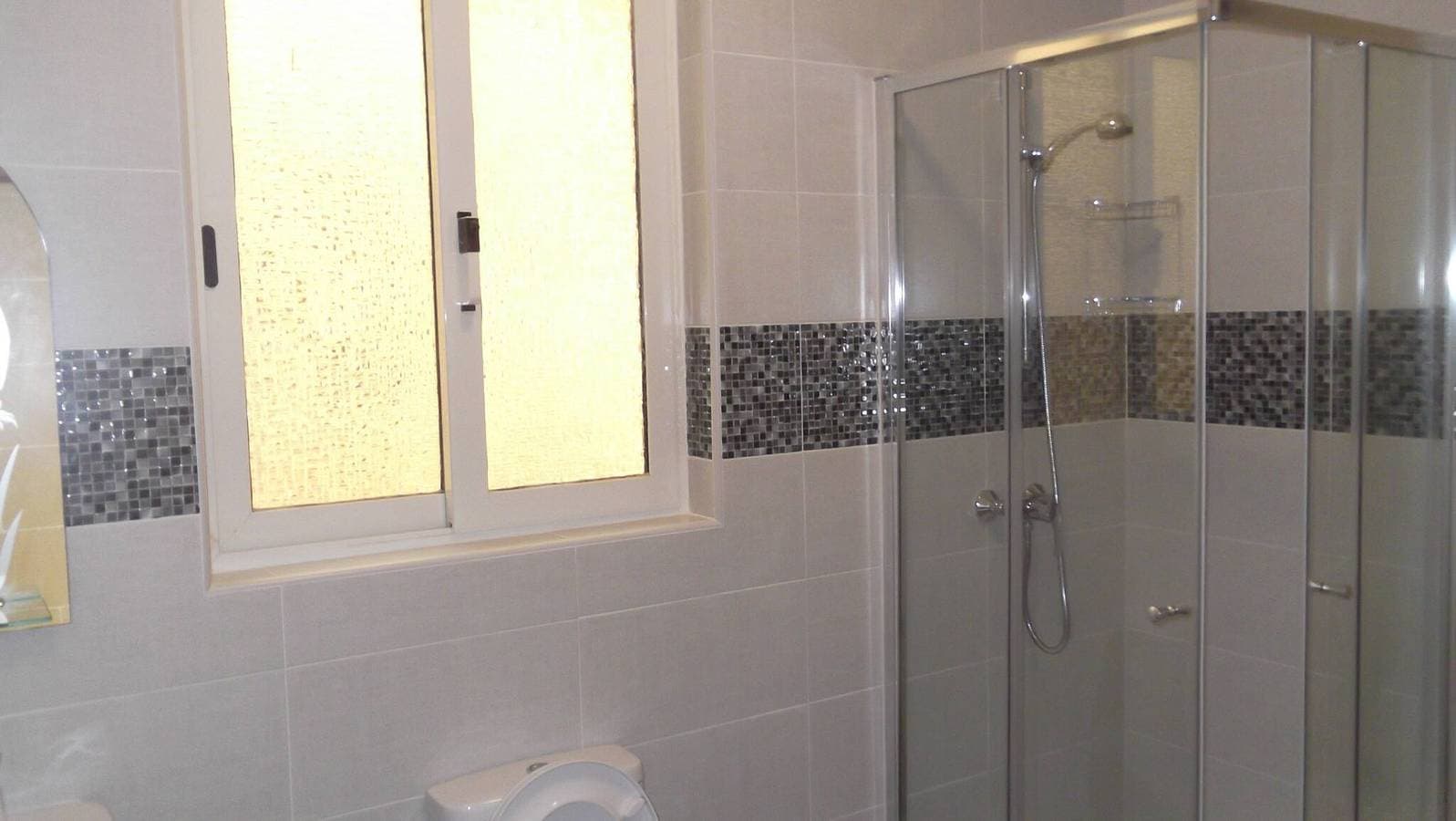 Foto 10 von 19: Apartment im 1. Stock mit Meer- und Landblick