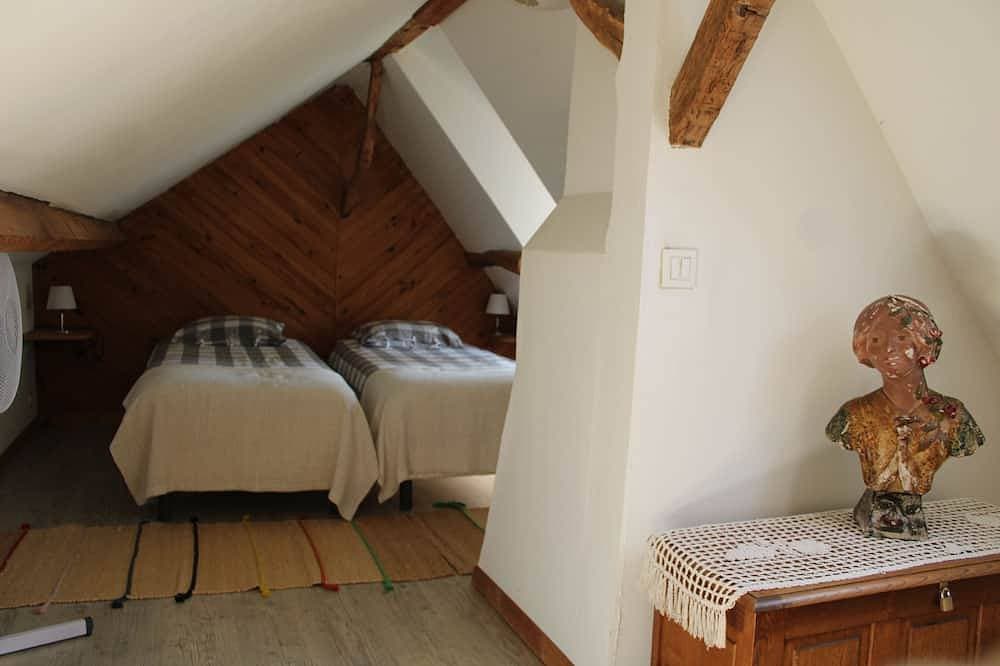 Foto 2 von 22: Detached house in an 18th-century property.