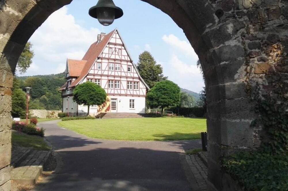 Foto 12 von 27: Luxoriöse Ferienwohnung mit großem Balkon, Sauna und Bar auf 295 m²