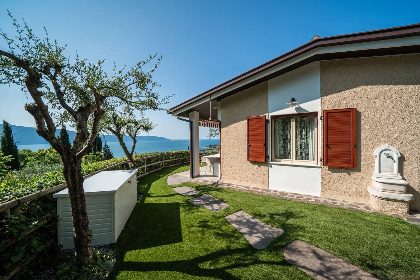 Foto 7 von 21: Apartment Wieser Gardalake mit Seeblick und Klimaanlage
