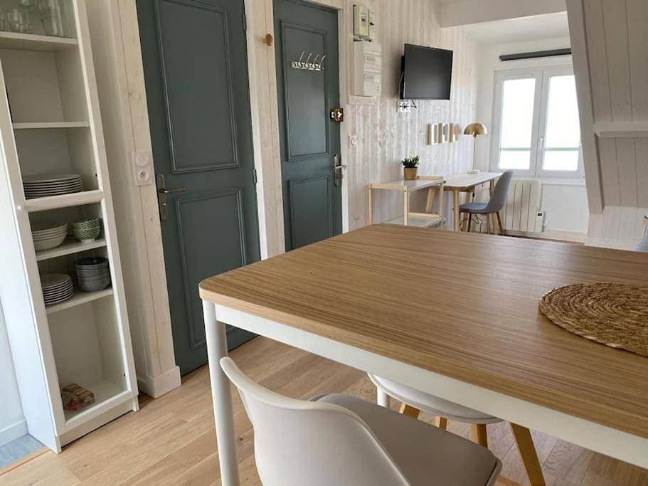Foto 10 von 24: Studio with Sea View