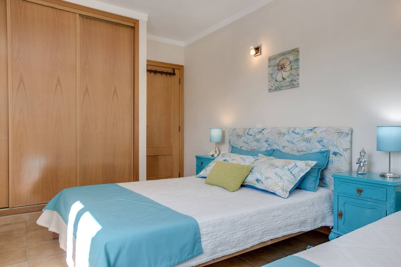 Foto 13 von 20: Gemütliche Ferienwohnung "Refúgio na Praia Da Luz" nahe dem Strand