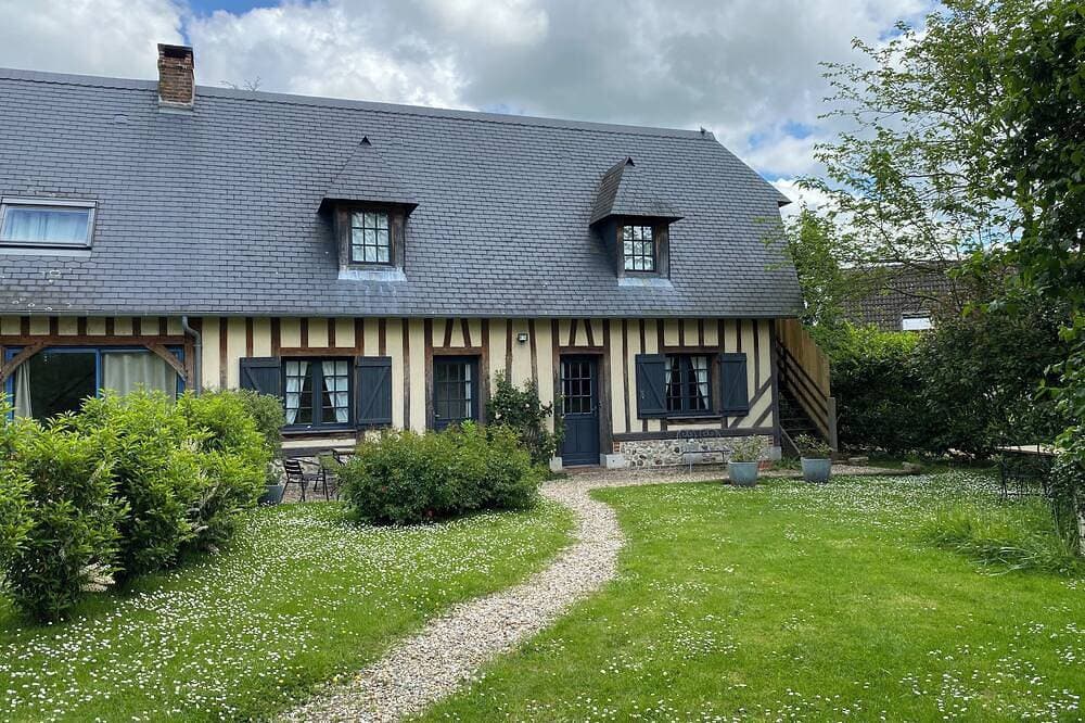 Foto 12 von 16: Gîte 6 persons, near Honfleur, in a garden with trees