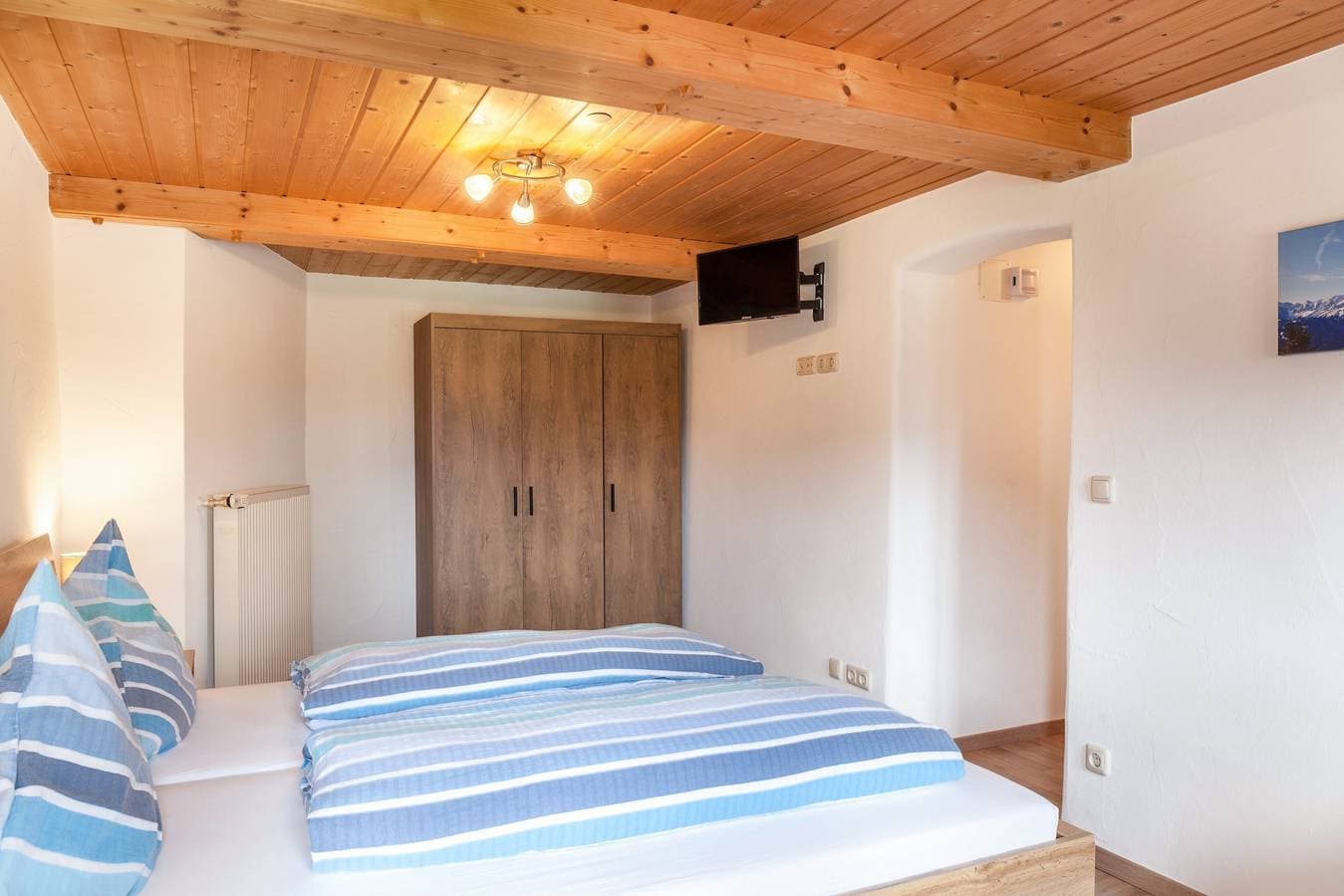 Foto 10 von 25: Ferienwohnung 'Haus Niklos - Wank' mit Bergblick, Garten und WLAN